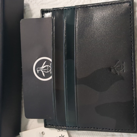 The Original Penguin Embossed Leather Card 6 Slot + Cash Slot New in Box ❤️ - Picture 5 of 8